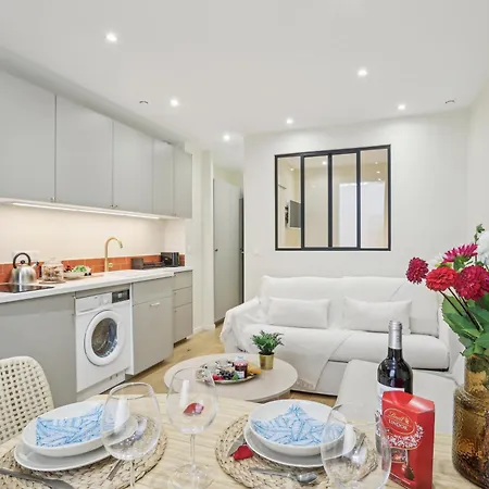 Lavie Maison Ac Hot Tub Montmartre Apartment