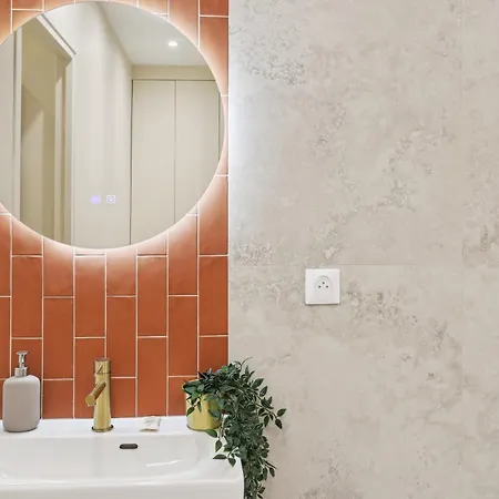 Apartment Lavie Maison Ac Hot Tub Montmartre *