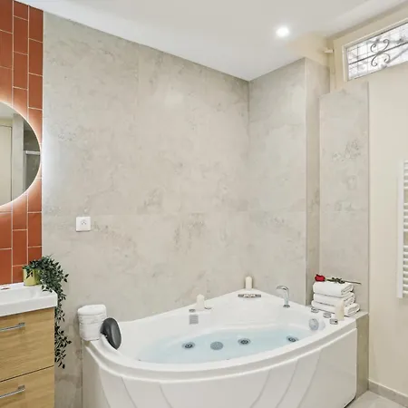 Lavie Maison Ac Hot Tub Montmartre * Paris